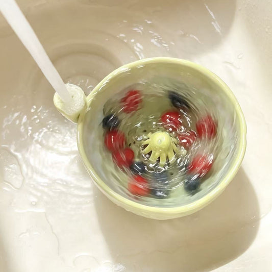 Ceramic swirl berry washing bowl — 360° water vortex swirling berries clean, no electricity needed, MeowCeramics
