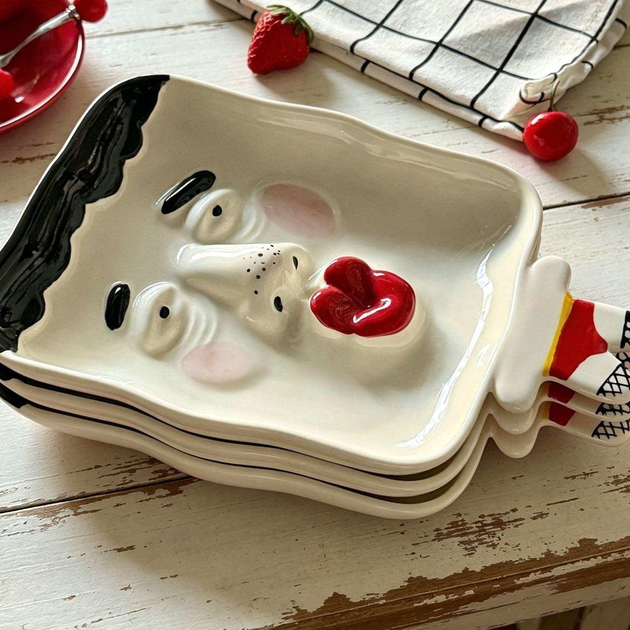 Quirky & Cute Abstract Pouty Face Ceramic Plate — Hand-Painted | Microwave & Dishwasher Safe