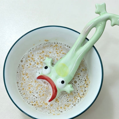 Handmade frog spoon in use — pairs with coffee, tea, bubble tea and desserts, MeowCeramics