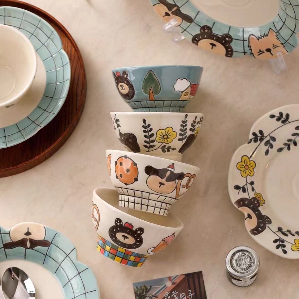 Hand-painted Cute Bear Underglaze Ceramic Tableware Set - Set of 10
