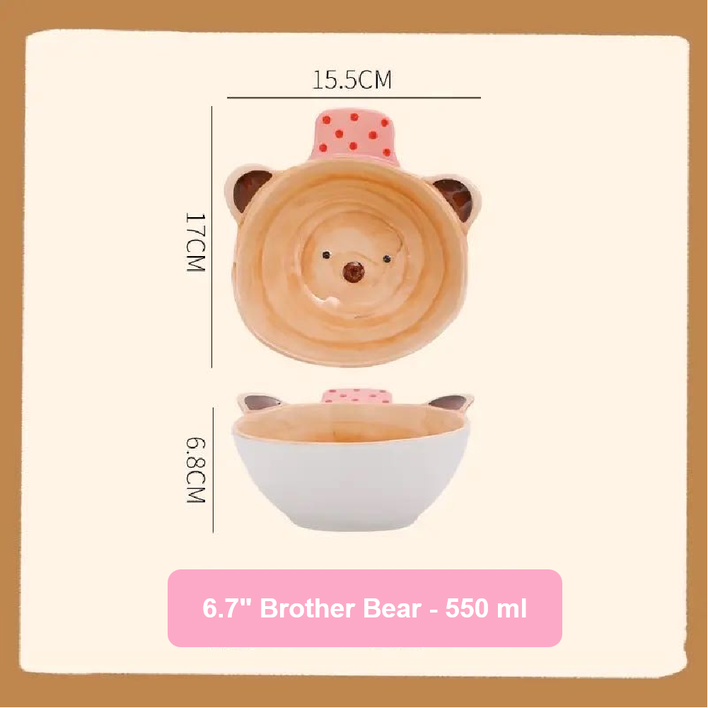 Ceramic bear-shaped container with dimensions and capacity details on a beige background