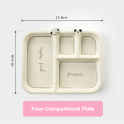 Four-compartment plate with dimensions on a white background