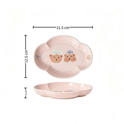 Sweet Heart Bear 8" four-leaf fish plate — shaped ceramic, size reference, MeowCeramics
